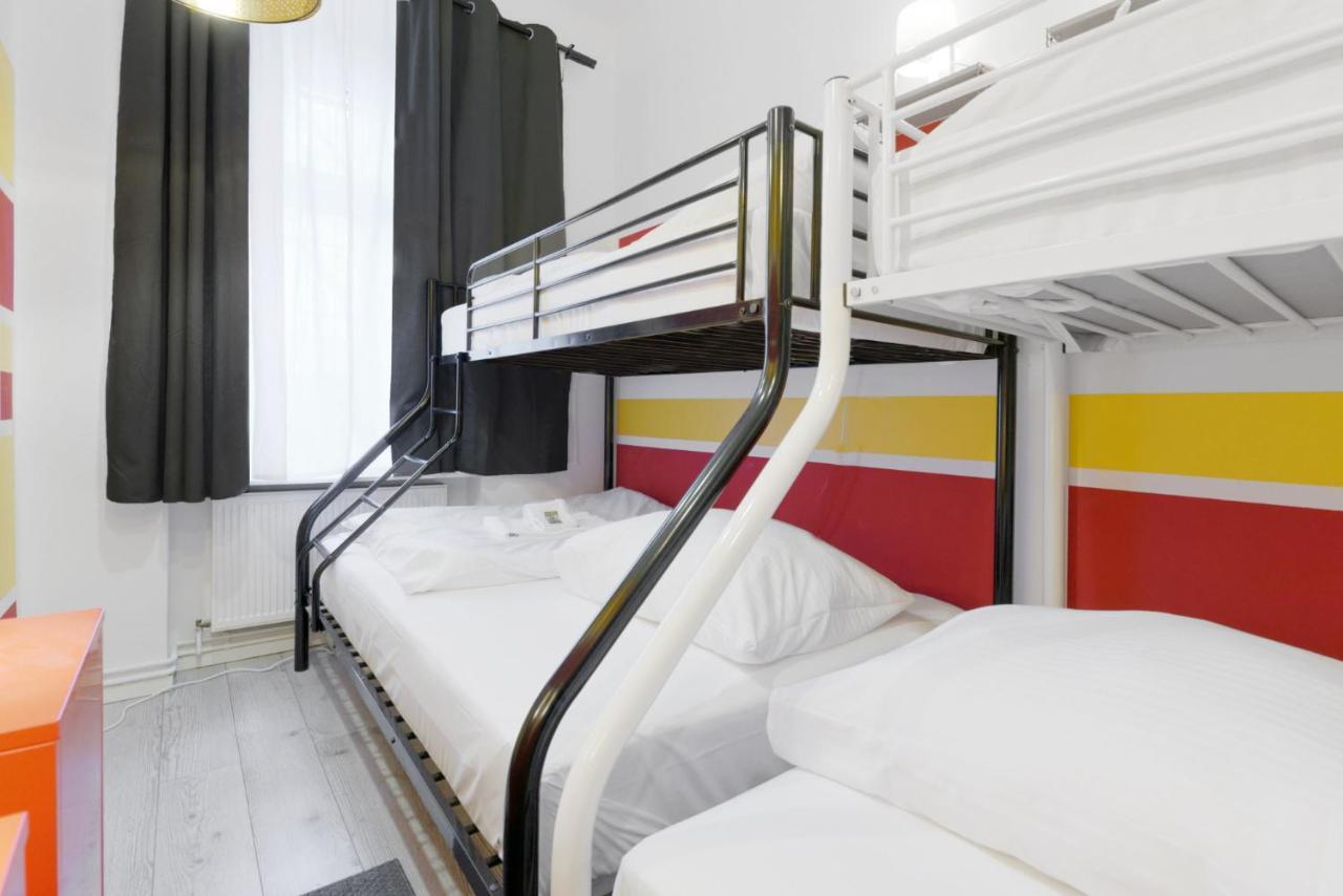 Sweet Central Tiny Apartment For 4 People Berlim Exterior foto